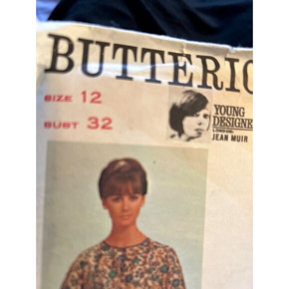 Butterick 4270 Jean Muir Designer Sewing Pattern Size 12 Bust 32 Semi-Fitted A-L - Picture 5 of 5
